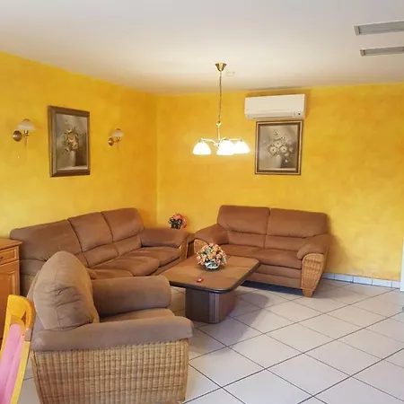 Sun Club Tatil Evi *