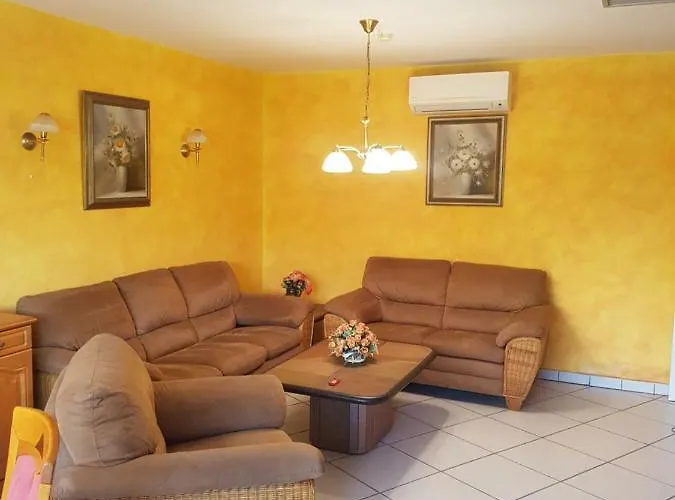 Sun Club Holiday home *